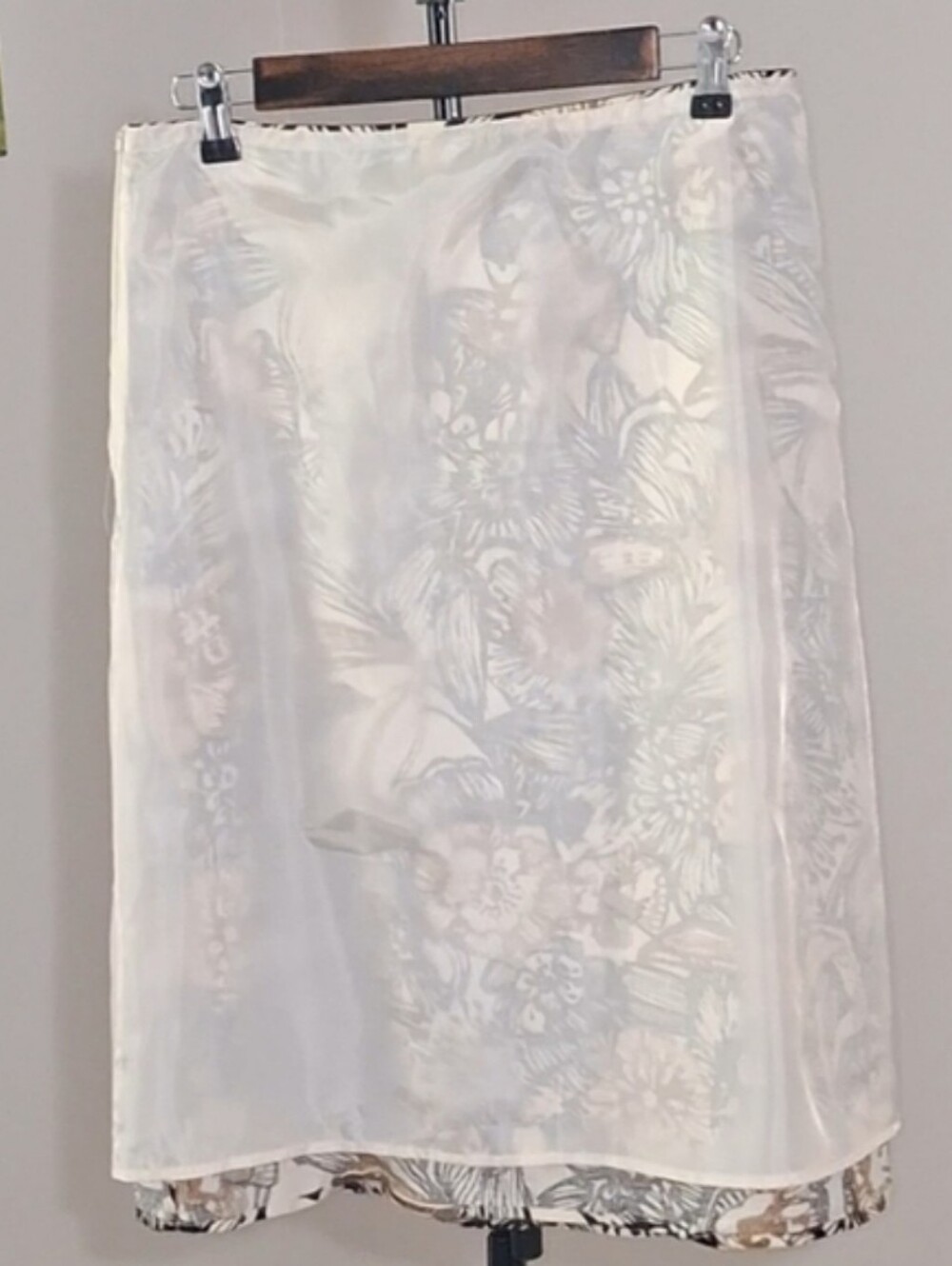 Cato Skirt - Picture 7 of 10
